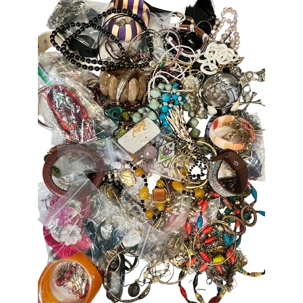 Five Pound Bagged Items All WearableMixed Jewelry‎ ResellerLot- Lot 8